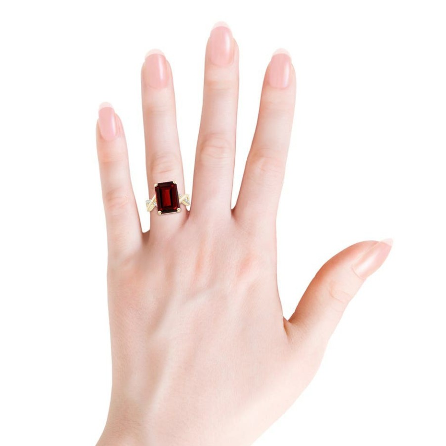 Rings Angara Garnet | Emerald-Cut Garnet Crossover Shank Cocktail Ring