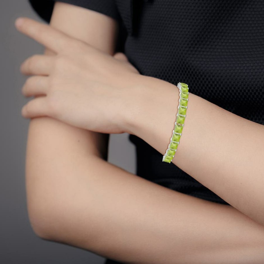 Bracelets Angara Peridot | Square Peridot Half Cuff Bolo Bracelet